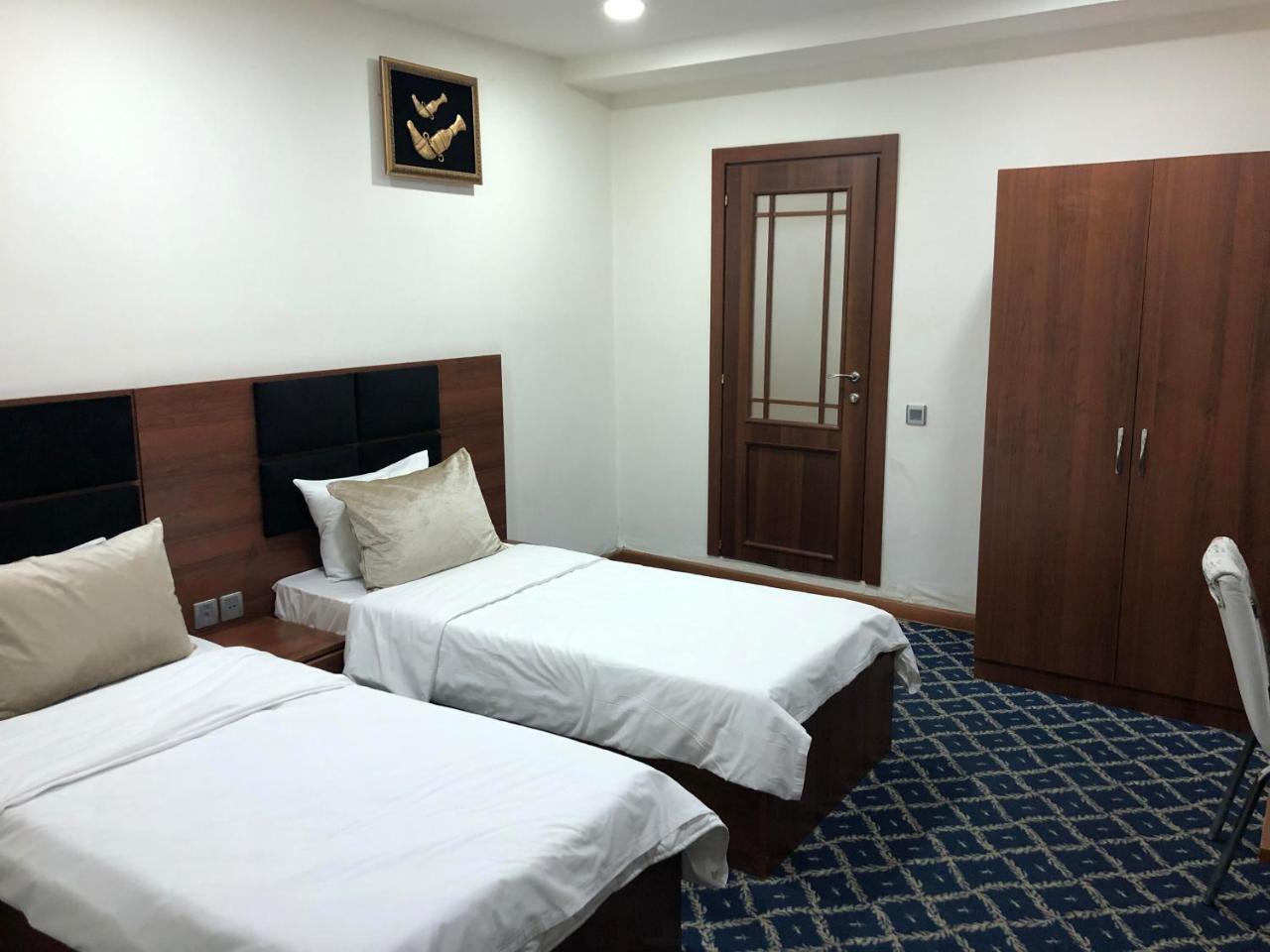 Demir Yol Plaza Hotel Баку Экстерьер фото